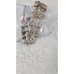 Silver-Tone Stretch Bracelet Fits average Wrist Art Deco Style Intricate Swirl